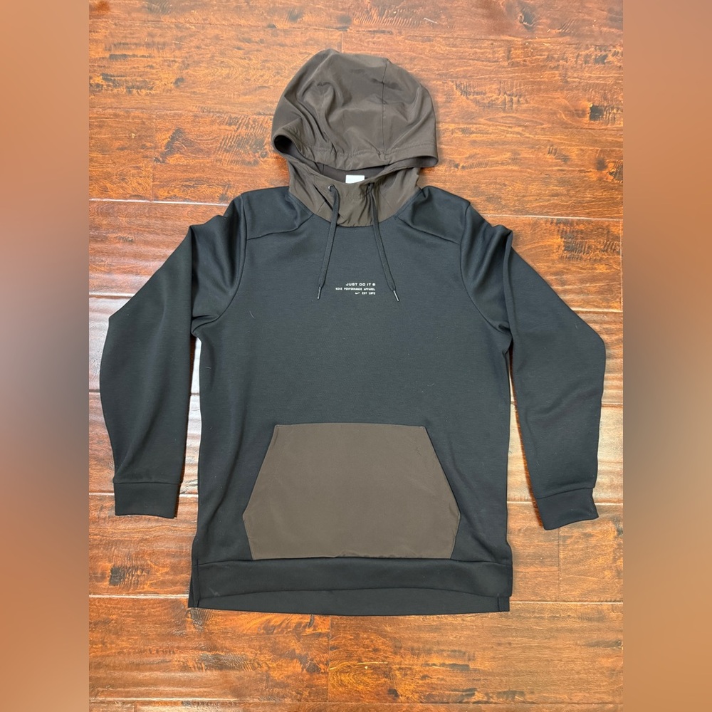 Nike Performance Training Hoodie, Medium, Black and Brown Like New Pullover